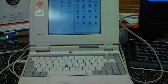 1024x768 15yr old PC.. Windows 3.1 | Josh D