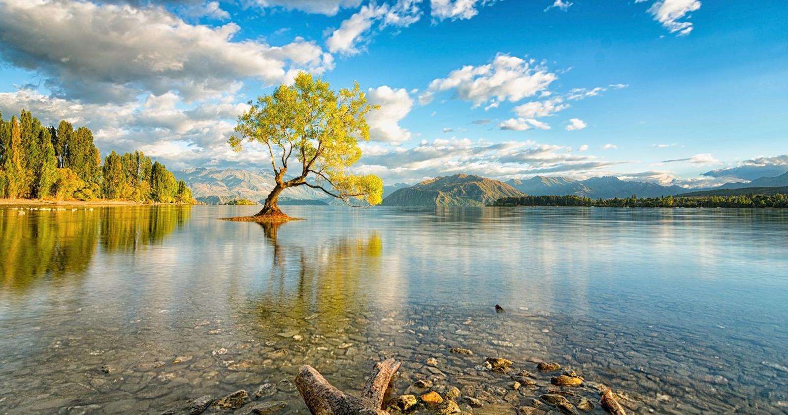 4096x2160 new zealand south island lake wanaka 4k ultra hd wallpaper