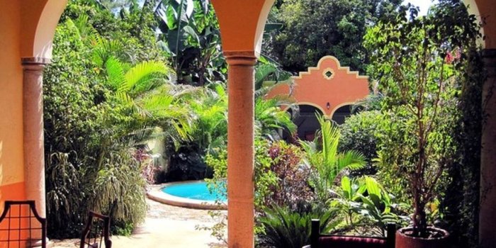 1024x768 Tranquil Tropical Oasis in the Historic Center - Barrio de Santiago