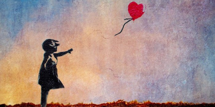 1024x768 Free download Banksy girl and balloon by picture frame [1024x768
