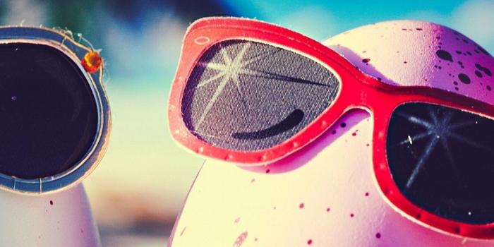 1200x1920 Download 1200x1920 Egg, Beach, Sunglasses, Funny, Sand Wallpapers