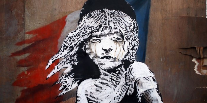 1600x900 Banksy painting 'self-destructs' moments after being sold for $1.4