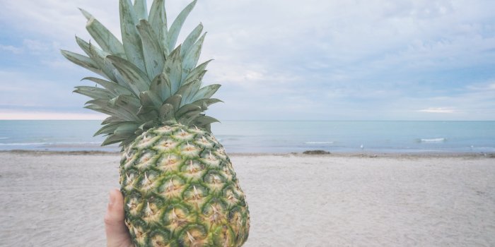 5701x3801 Beach, Fruit, Hand - Free Stock Photo, Image, Wallpaper, HD Picture