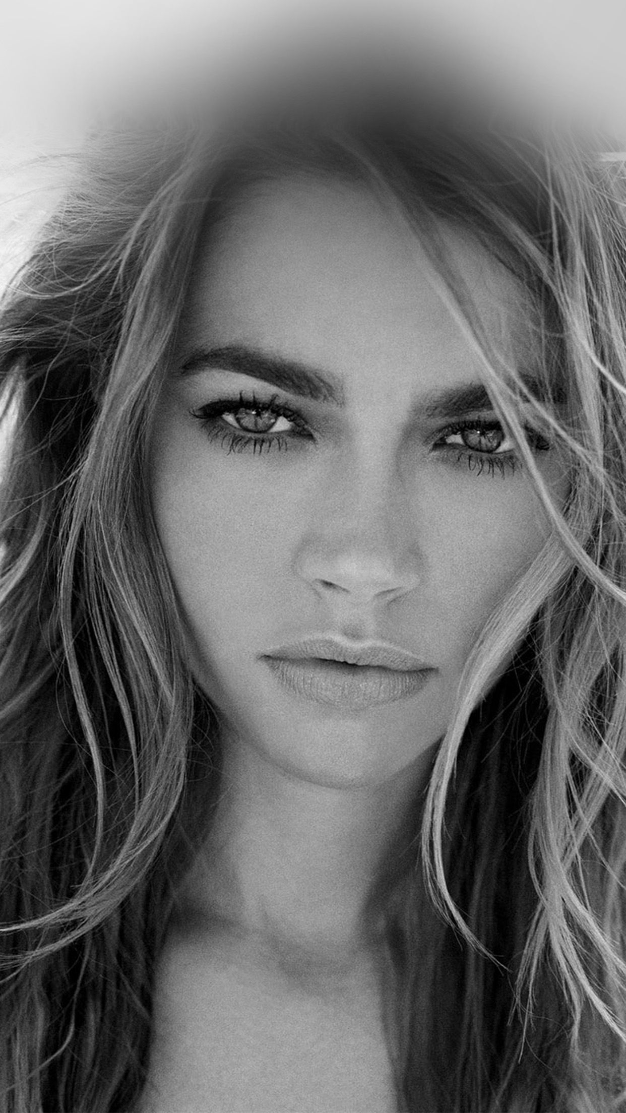 1242x2208 iPhone7papers.com | iPhone7 wallpaper | ho36-denise-richards-bw-girl