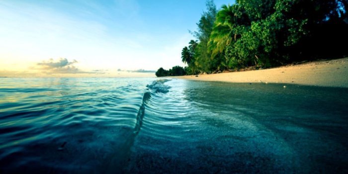 1243x691 Overcast At Sea Wallpaper | Wallpapers Every Day