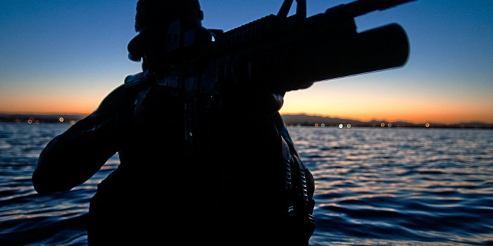 1920x1200 50+] United States Navy iPhone Wallpaper on WallpaperSafari