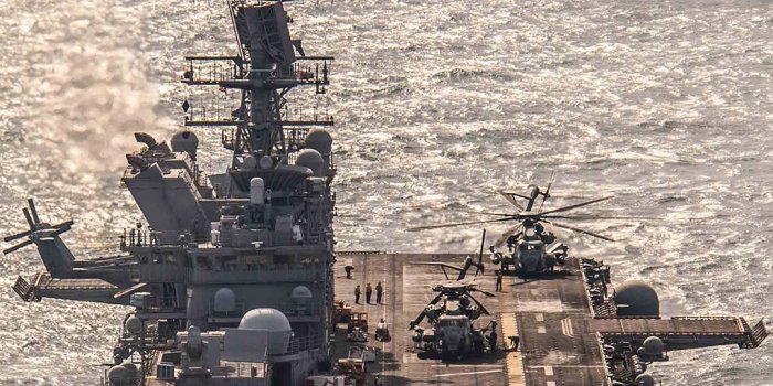 1080x1920 Couldn't find a wallpaper I liked, so I decided to make one. : navy