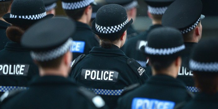 2048x1536 61+ Police Officer Wallpapers on WallpaperPlay