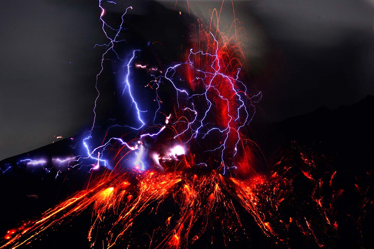 1536x1024 Volcanic lightning[1536×1024] : wallpaper