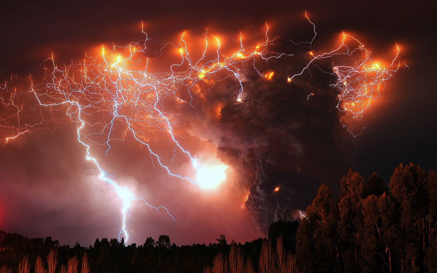 1500x938 4500913 #lightning, #Chile, #smoke, #landscape, #eruption, #night