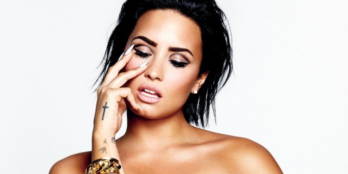 2560x1600 Demi Lovato 2018 Wallpapers