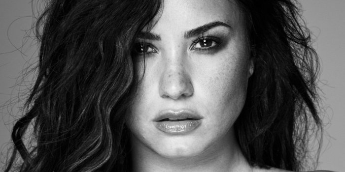 1366x768 Download 1366x768 Demi Lovato, Monochrome, Face Portrait Wallpapers