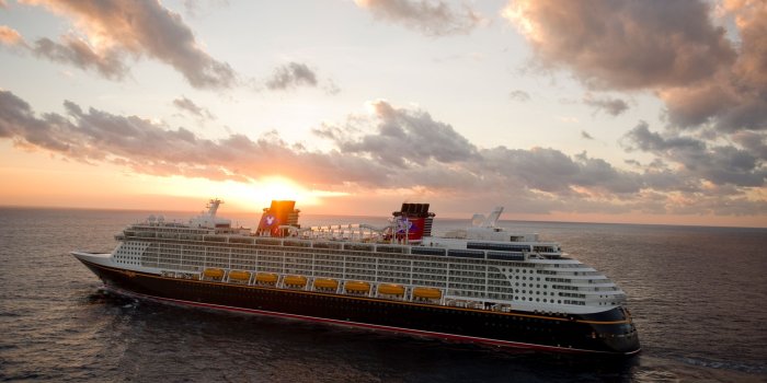 2560x1440 Members Save 25% on Select 4-Night Halloween Bahamas Cruise | Disney