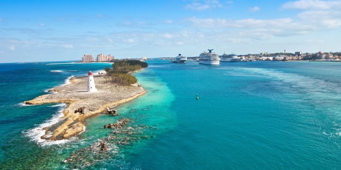 2123x1413 Disabled Couple on Dream Cruise Ship Trek Stranded in Bahamas After