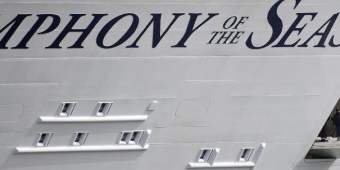 1600x1600 Viral Video Shows Frantic Couple Missing Their Cruise Ship in the