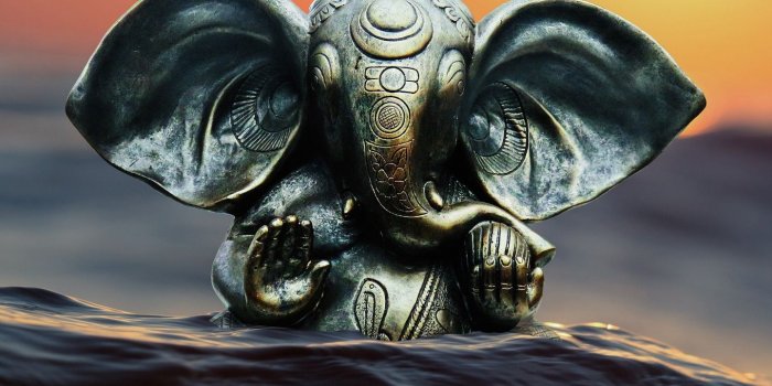 1440x2560 Download wallpaper 1440x2560 ganesha, elephant, hinduism, figurine