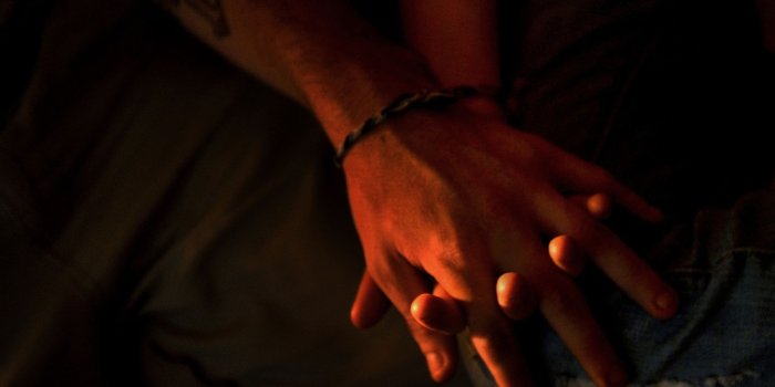 2400x1664 Holding Hands Pic Group with 28+ items