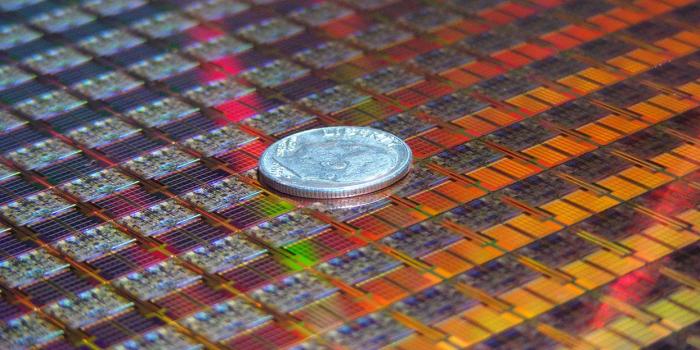 1244x700 Journey to the Center of the CPU: 15 Gorgeous Closeups of