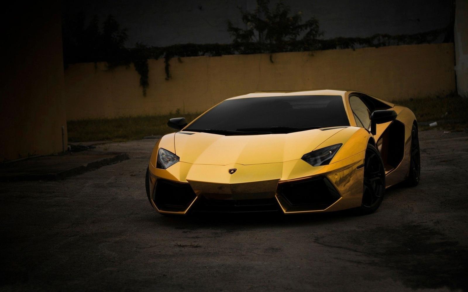 1920x1200 Gold Lamborghini Wallpapers