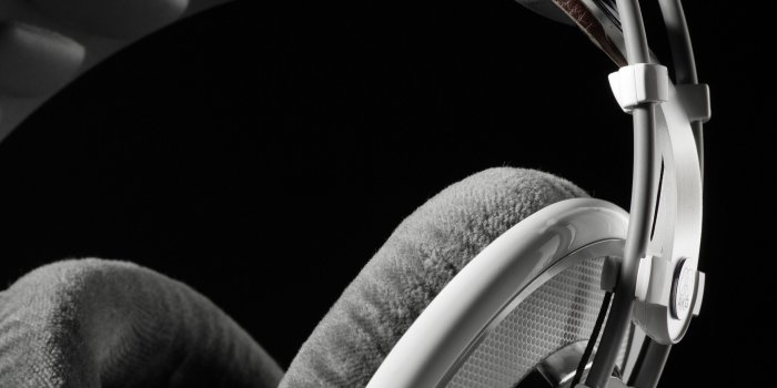 2560x1600 3328704 1600x1200 Adidas, Company, Glasses, People, Head, Style