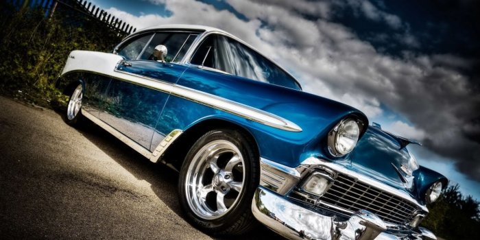 1366x768 Car, Classic Car, Classic, Chevrolet, Antique Car Laptop Wallpaper