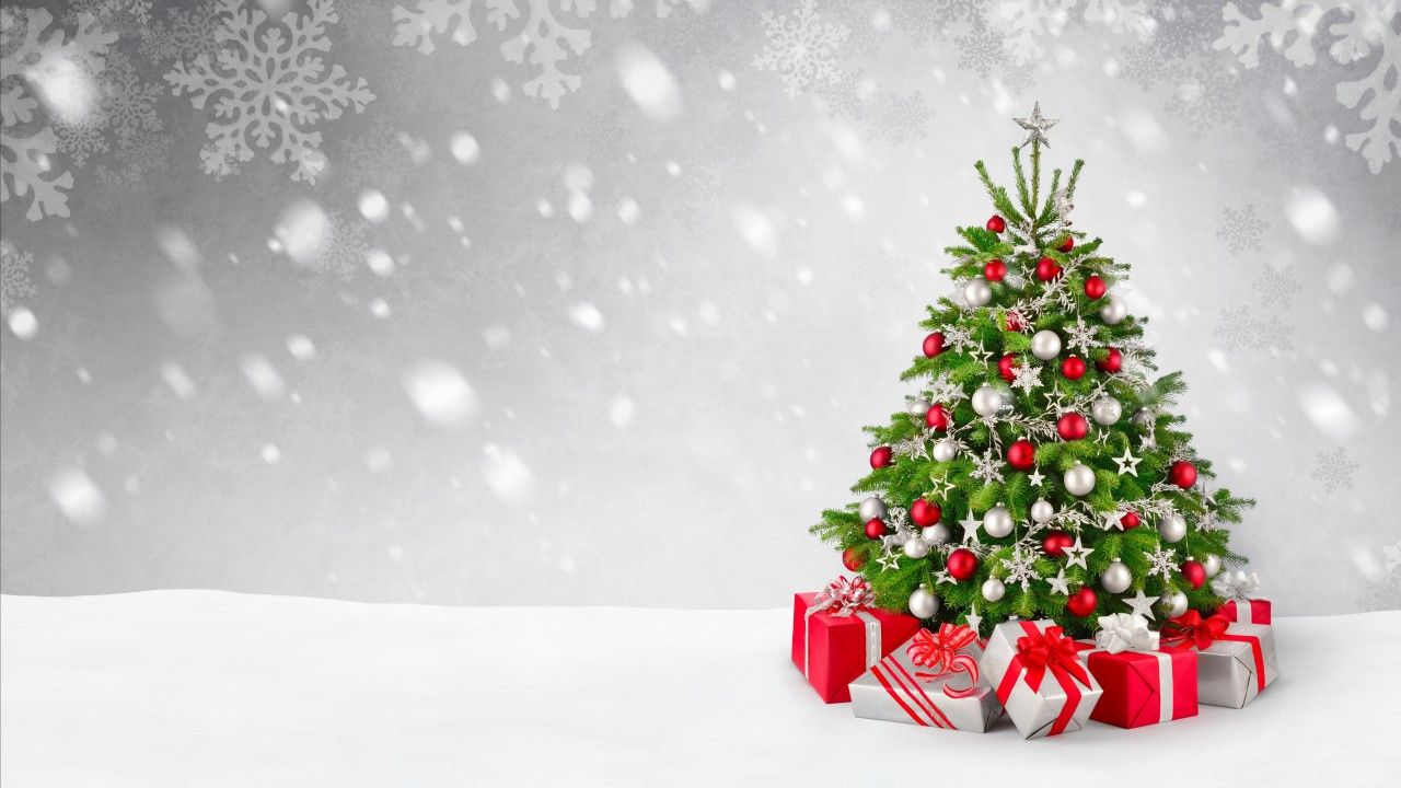 1280x720 Wallpaper Christmas tree, Decoration, Presents, Gifts, Snowfall, 5K