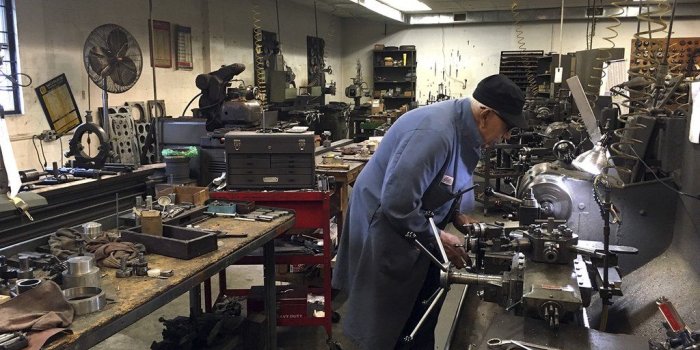 1024x768 Behind Every Good Designer Is a Good Machinist – DUNN