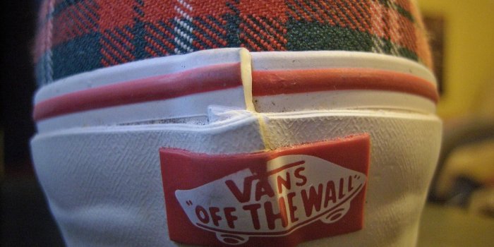 1920x1200 Off The Wall Shoes Vans Wallpaper HD HD 4k High Definition Windows