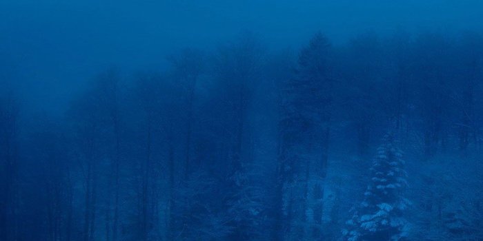 1242x2208 iPhone7papers - mc84-wallpaper-blue-christmas-snow-mountain