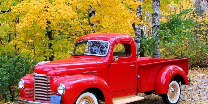 1024x768 classic pick up trucks | Free Old Red Truck Wallpaper - Download The
