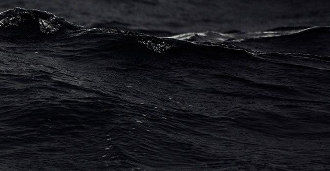 675x1200 58 Wallpapers Perfect For Your New iPhone 7 - UltraLinx