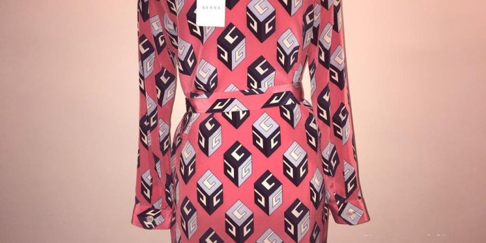 960x960 Gucci Pink Vintage Wallpaper Print Gg Silk Shirtdress Mid-length  Work/Office Dress Size 6 (S) 22% off retail