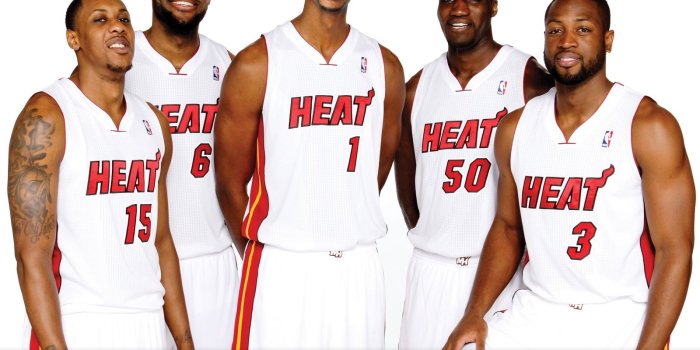 1600x1200 Miami Heat Basketball Team Player Wallpaper #4757 - Ongur