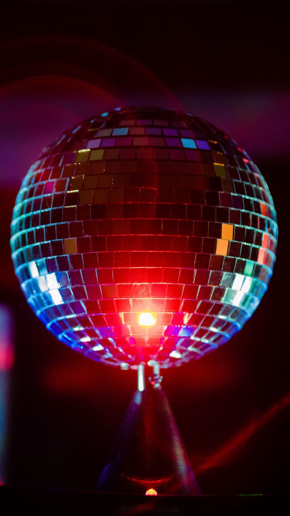 938x1668 Download wallpaper 938x1668 disco ball, laser, led, glare, bright