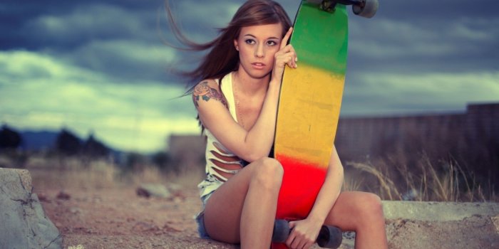 2560x1600 Girl Skateboard Logo Wallpaper (51+ images)