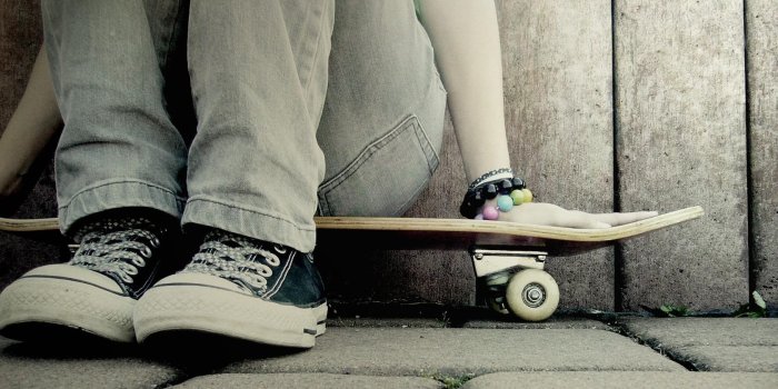 1680x1050 Tablet Wallpapers Skate-Girl