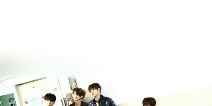 1357x1810 Day6 lockscreen #moonrise | yas6 | Day6 in 2019 | Day6, Wallpaper, Bob