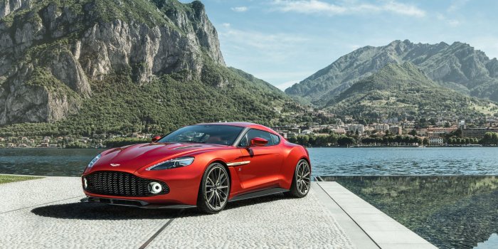 3840x2160 Aston Martin Vanquish 2017 Wallpapers