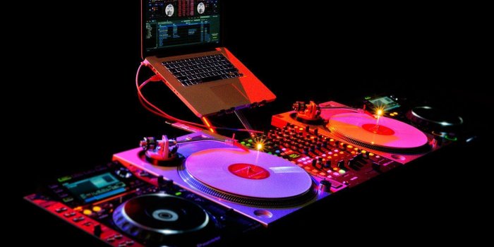 1600x1200 Free download Serato Wallpapers [1600x1200] for your Desktop, Mobile