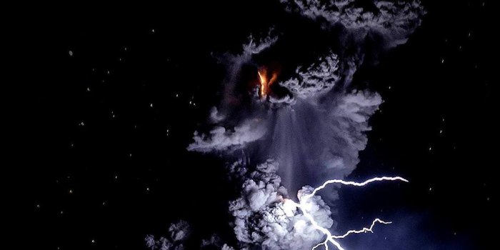 1200x2598 iPhone X Wallpapers: 35 Great Images For An AMOLED Screen