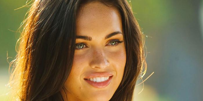 2560x1600 Cute Megan Fox wallpaper | 2560x1600 | #19162