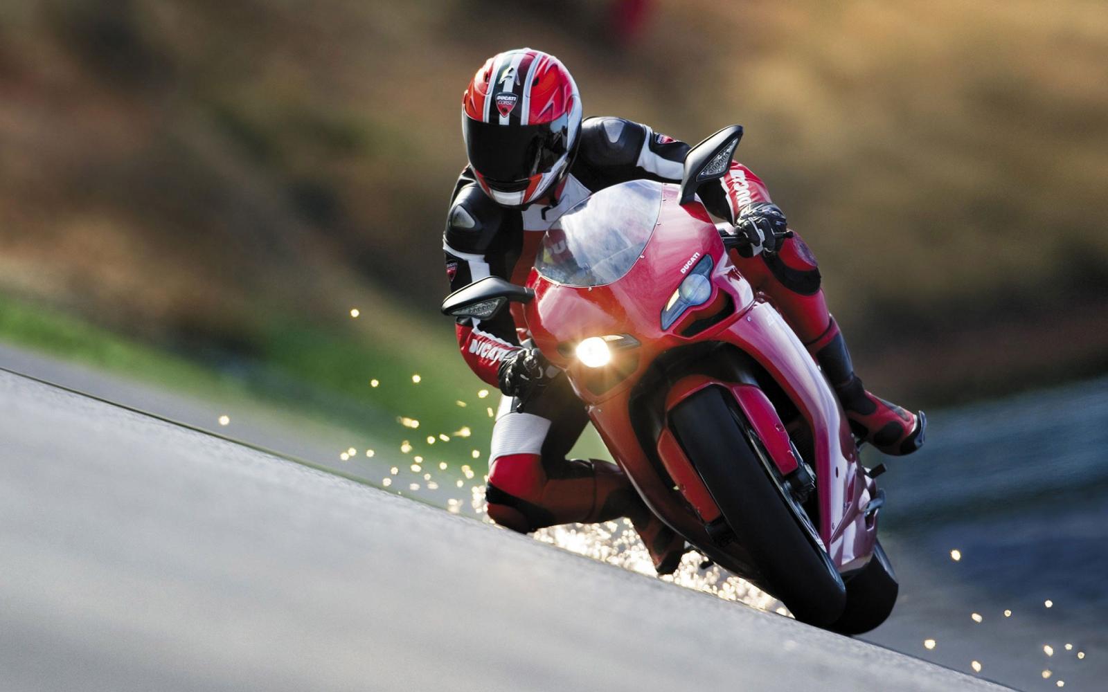 2880x1800 Ducati Bike Picture Wallpaper #8648 - Ongur