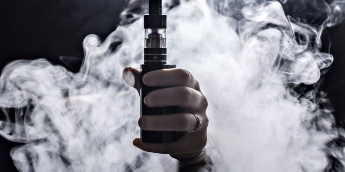 1200x900 Anonymous Story 2018 #57 – Vapourium