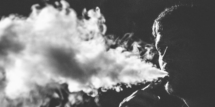 1024x768 Vaping every day could double your risk of a heart attack, new