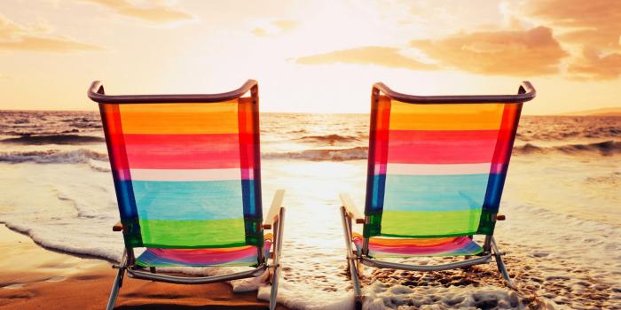 1920x1200 romantic couple beach wallpaper hd free