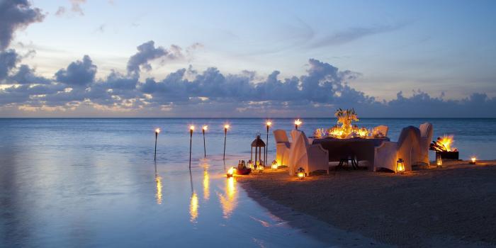 3840x2400 Wallpapers romantic dinner view Beach Sea Nature Candles 3840x2400