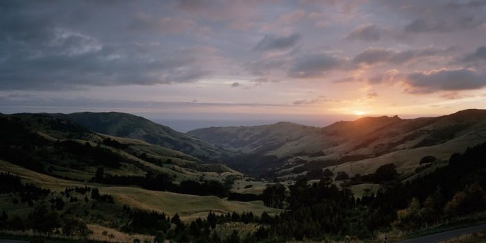 1024x768 30+ Nike Running Wallpapers - Download at WallpaperBro