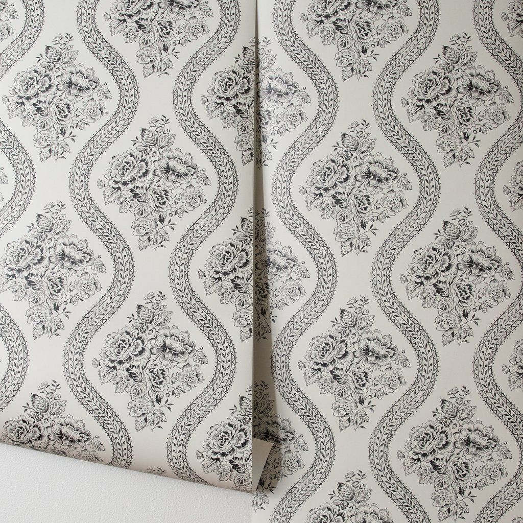 1024x1024 Coverlet Floral Wallpaper