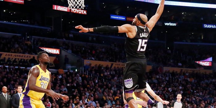 2634x1902 Top Photos of 2017-18 Season: Vince Carter | Atlanta Hawks