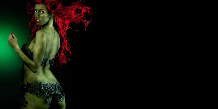 2100x1181 123 Poison Ivy HD Wallpapers | Background Images